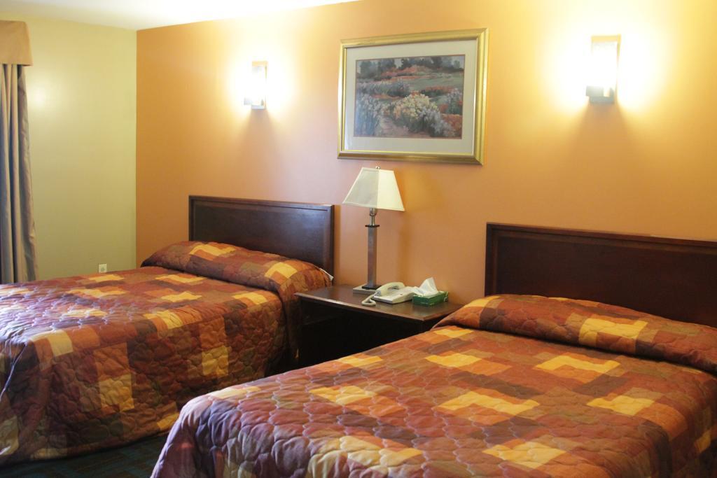 Hotel Vicenza Monmouth Junction Exterior foto