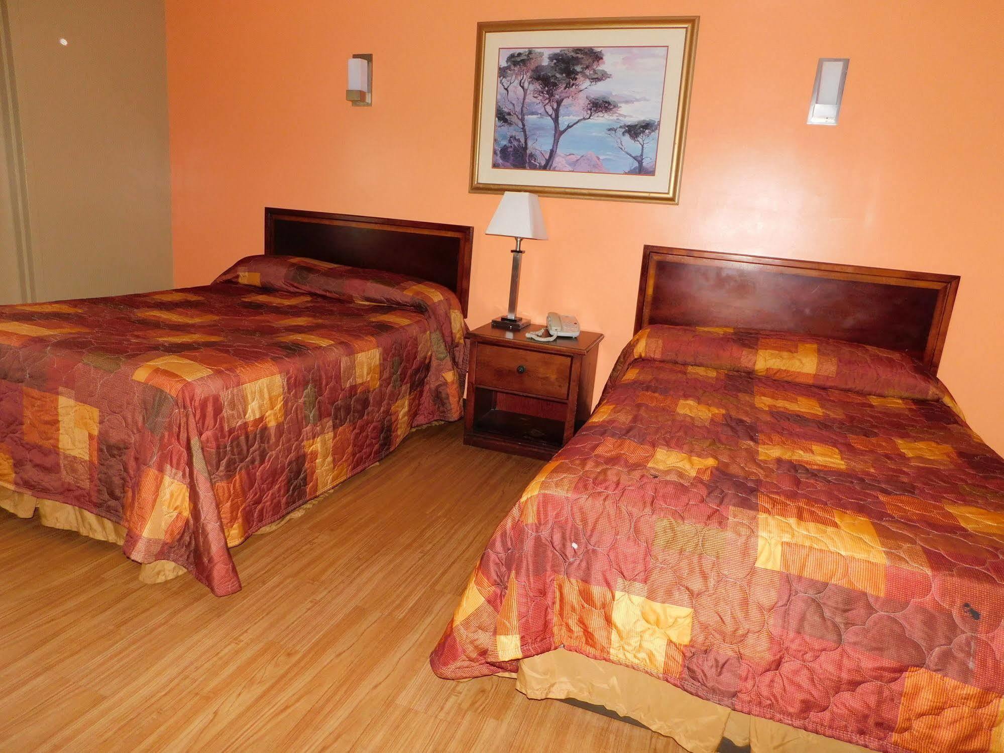 Hotel Vicenza Monmouth Junction Exterior foto